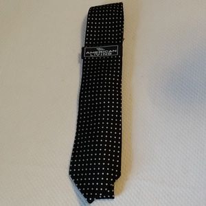 American Living Tie